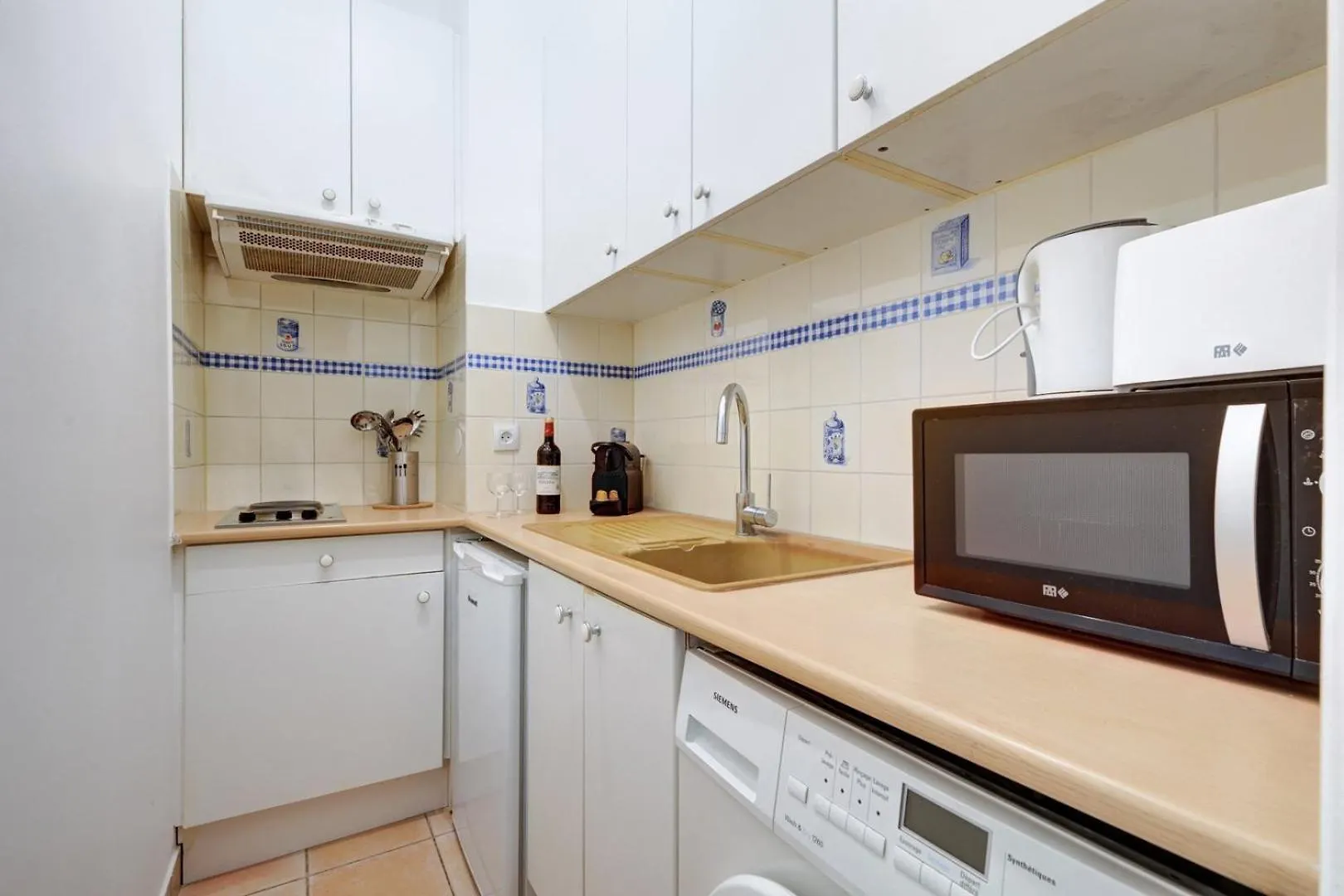 5018 Suite Murillo - Nice Apartment Champs-Elysees Париж