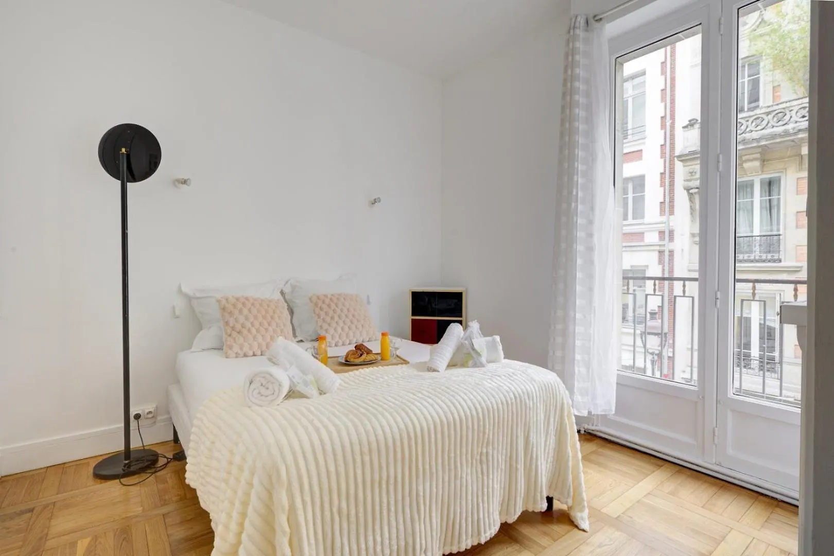 5018 Suite Murillo - Nice Apartment Champs-Elysees Paris 0*,  France